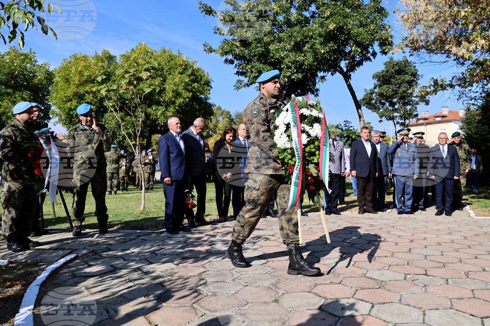 Пловдив - Ден на военния парашутист - честване - Тодор Тагарев