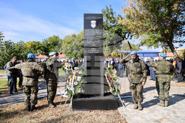 Пловдив - Ден на военния парашутист - честване