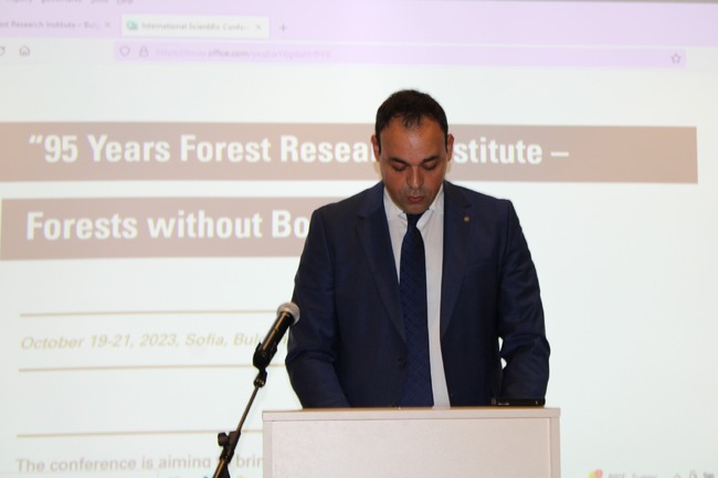 ИАГ: Инж. Стоян Тошев приветства участниците в Международната конференция „Гори без граници“, посветена на 95 години от създаването на Институт за гората към БАН