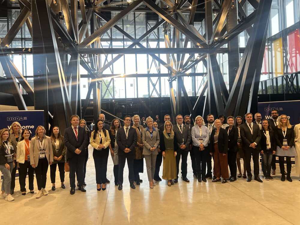 Министър Стойчева: Европейският модел за конкурентоспособност е през развитието на дълбоко технологични стартъпи, общ пазар и мрежа от иновационни долини