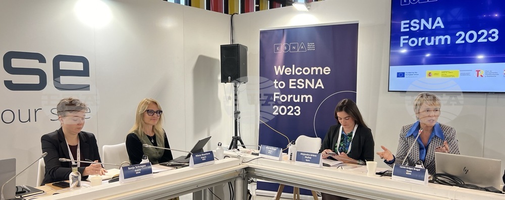Innovation and Growth Minister Takes Part in ESNA Forum