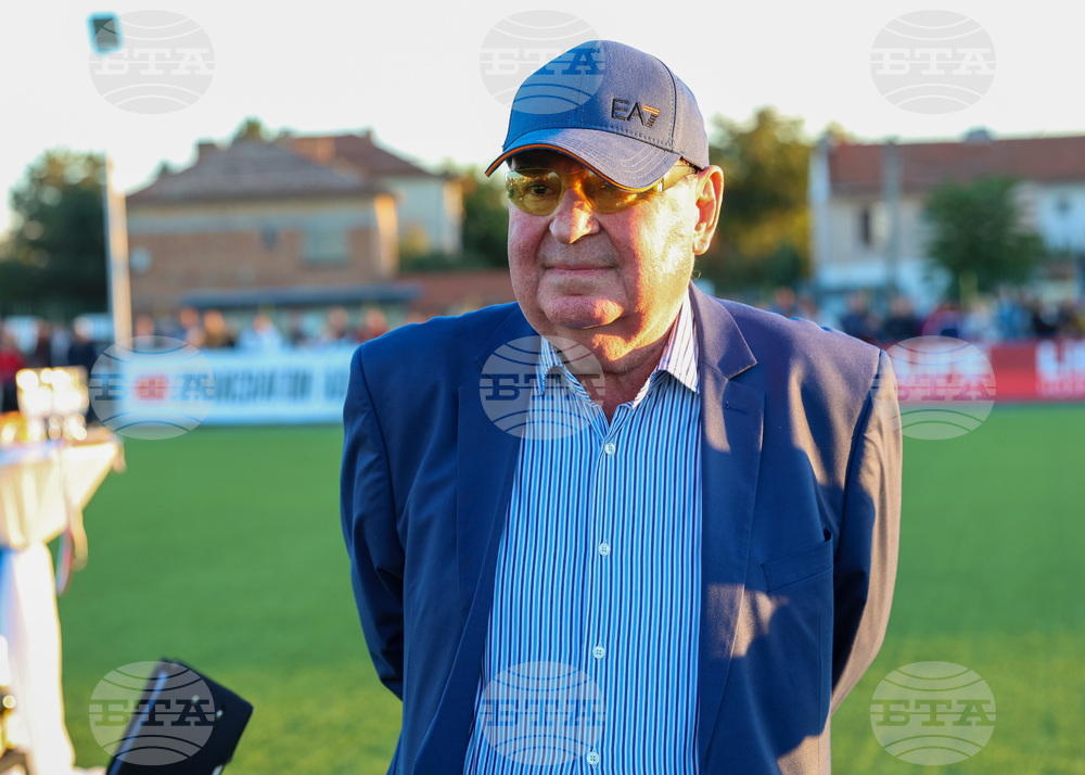 Бургас - квартал "Долно Езерово" - ново спортно игрище