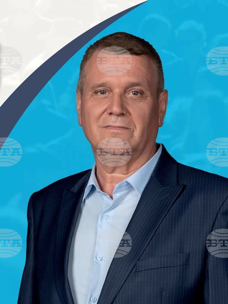 Открита приемна в центъра на Ямбол ще имат кандидатът за кмет Милко Димитров и кандидатите за общински съветници от "Има такъв народ"