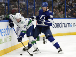 Canucks Lightning Hockey