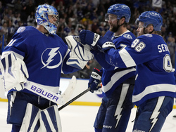 Canucks Lightning Hockey