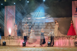 Казанлък - "Царица Роза" - Конкурс-спектакъл