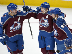 Blackhawks Avalanche Hockey