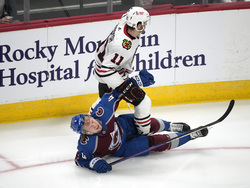 Blackhawks Avalanche Hockey