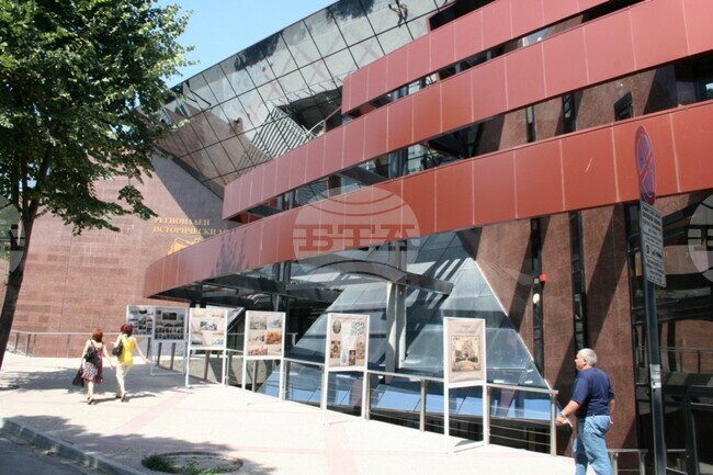 Изложба „Приказница за българското въстание в 1876 г. в с. Стрелча“ ще гостува в Стара Загора по повод 150 години от Априлското въстание