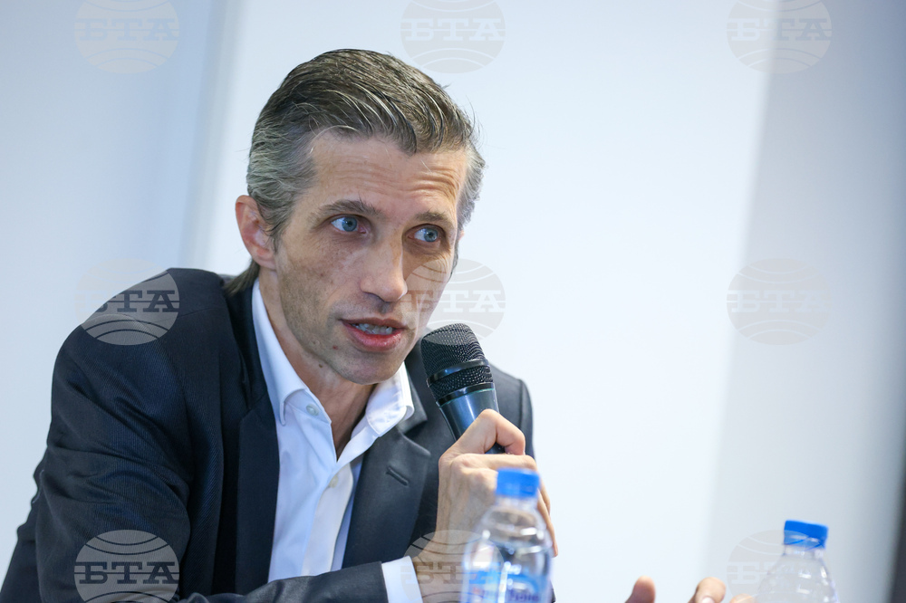 Финансов форум "Тайните, пропастите и възможностите на пазара през 2024 и отвъд"