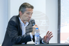 Финансов форум "Тайните, пропастите и възможностите на пазара през 2024 и отвъд"