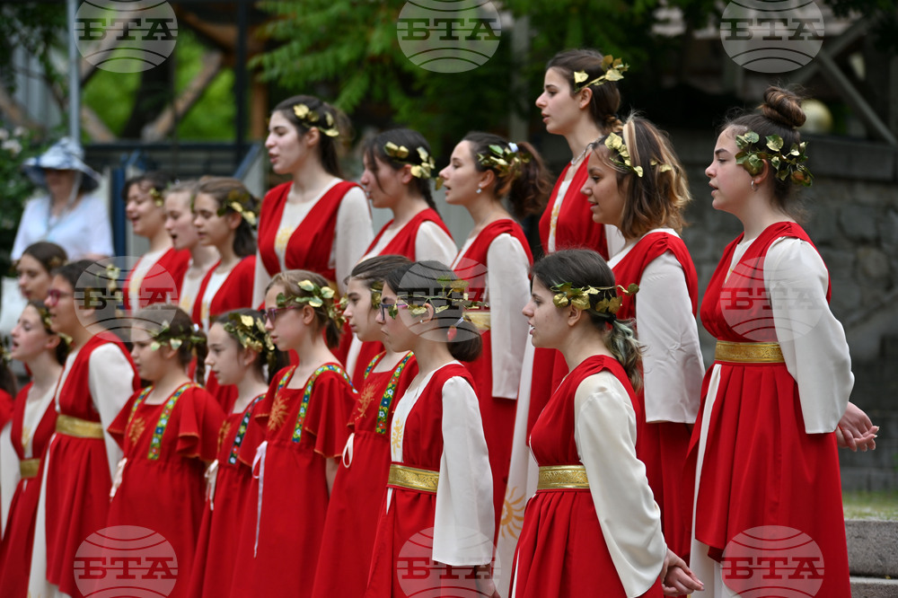 Пловдив - Дефиле "Вино и гурме" - откриване