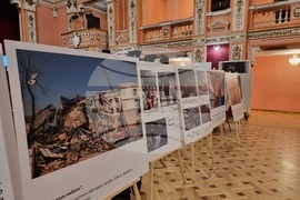 Изложба „Солидарност с Украйна! Ужасът на войната срещу Украйна в снимки и детски рисунки“