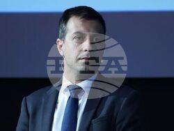 Снимка: Възраждане