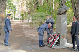 Румъния - Галин Цоков - паметници на Христо Ботев и Васил Левски