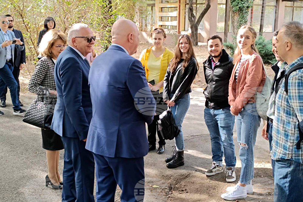 Румъния - Галин Цоков - паметници на Христо Ботев и Васил Левски
