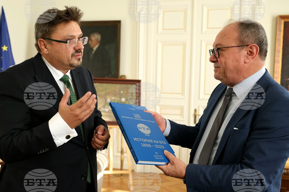 BAS President, BTA Director General Meet on Occasion of Marin Drinov’s Anniversary