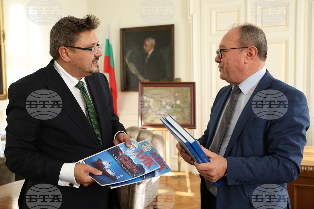 BAS President, BTA Director General Meet on Occasion of Marin Drinov’s Anniversary