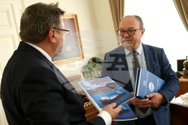 BAS President, BTA Director General Meet on Occasion of Marin Drinov’s Anniversary