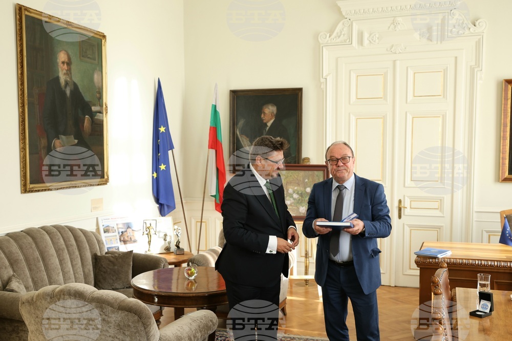 BAS President, BTA Director General Meet on Occasion of Marin Drinov’s Anniversary