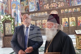 Ловеч - ГЕРБ - Бойко Борисов - храм