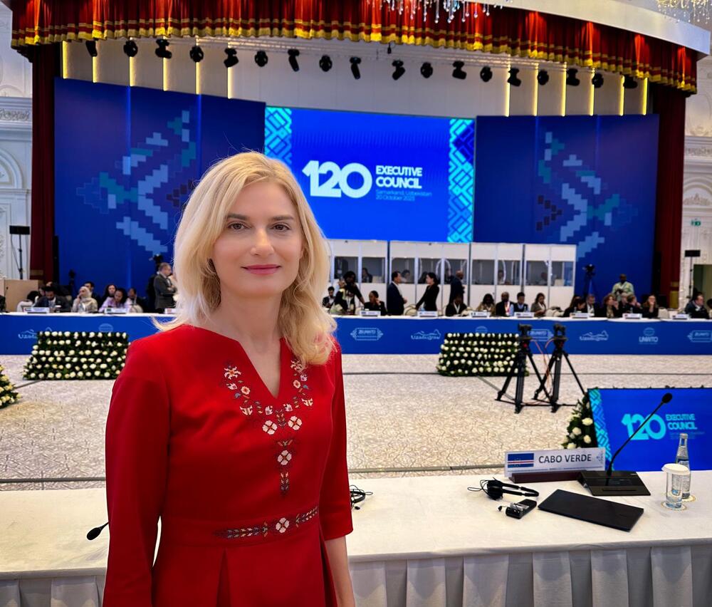 Зарица Динкова: Туризмът е двигател на икономическото развитие и ние ще работим за развитието на сектора