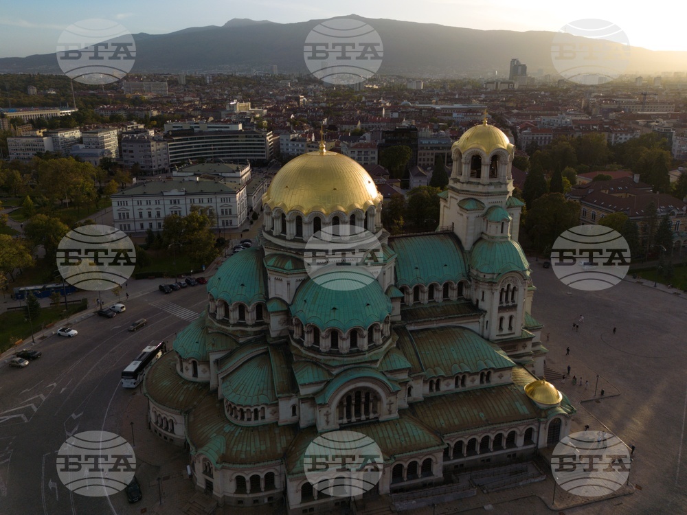 Във великденската нощ столичният градски транспорт ще се движи с удължено работно време
