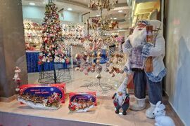 Бургас - предколедно настроение - любопитно