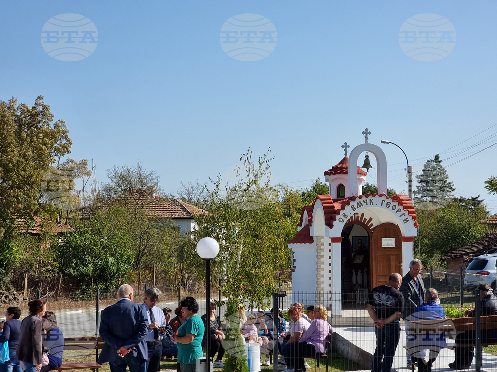 Първият фестивал „С песни в Първенец край Еркесията” събира в Стралджанско днес любители и пазители на фолклора 