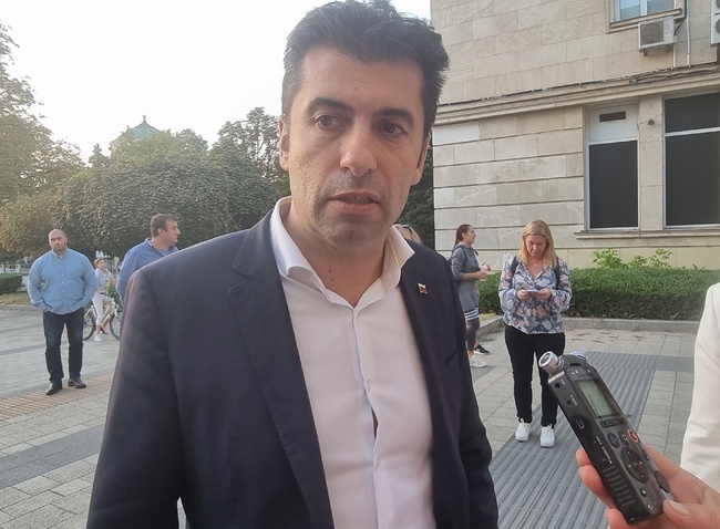 Според Кирил Петков правителството прави най-смислените стъпки за диверсификацията на газа и не прибързва във връзка с горивата