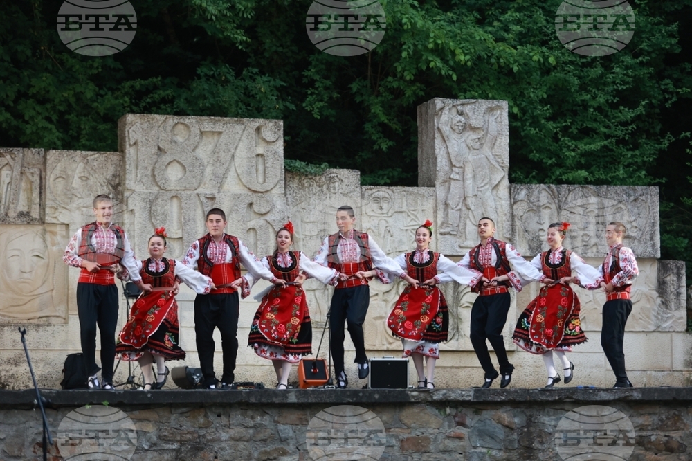 Дряново - Илияна Йотова - Априлската епопея