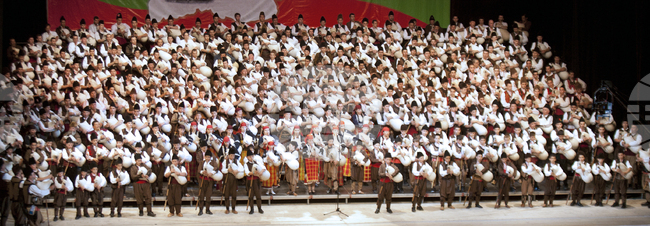 Научно изследване показва, че музиката на родопската каба гайда има изключително влияние върху психиката на човека, каза за БТА д-р Момчил Караиванов 