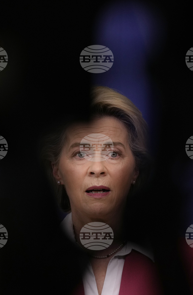 ЕС няма да приема днес нови санкции срещу Русия и се надява на дипломатическо решение на кризата с Украйна