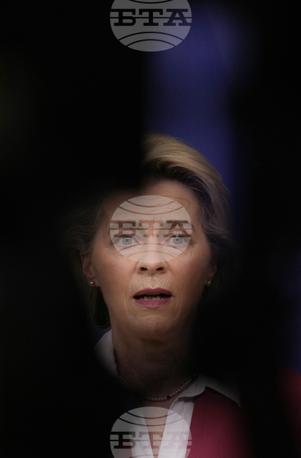 ЕС няма да приема днес нови санкции срещу Русия и се надява на дипломатическо решение на кризата с Украйна