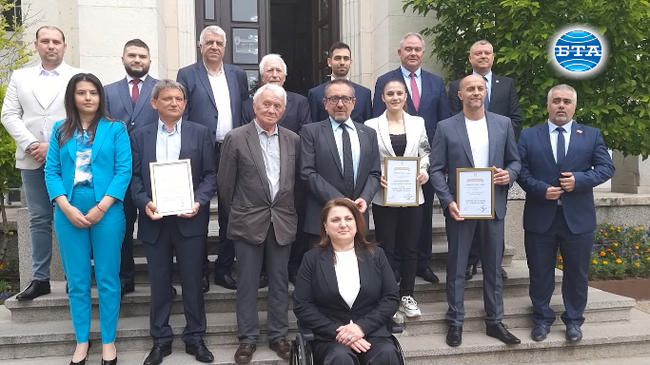 Шест звания на почетни граждани бяха връчени на празника на Плевен