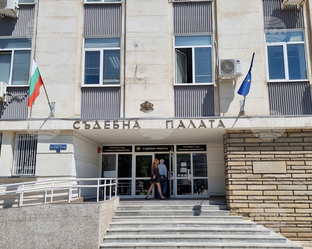 Мъж на 23 г. от Трявна е обвинен за умишлено убийство на жена с нож 