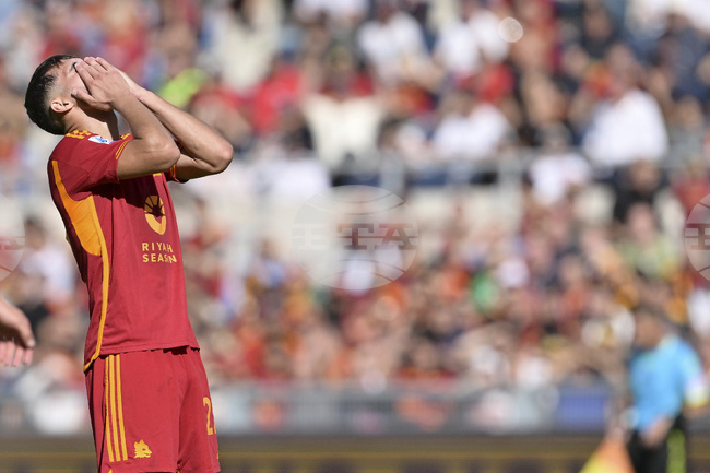 Алжирският полузащитник Усем Ауар ще пропусне Купата на африканските нации заради контузия