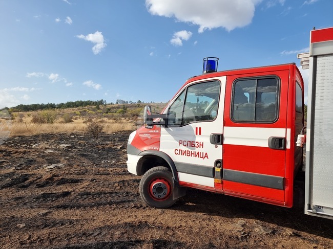 Ликвидираните пожари в България през изминалото денонощие са 71, няма пострадали, съобщиха от ПБЗН