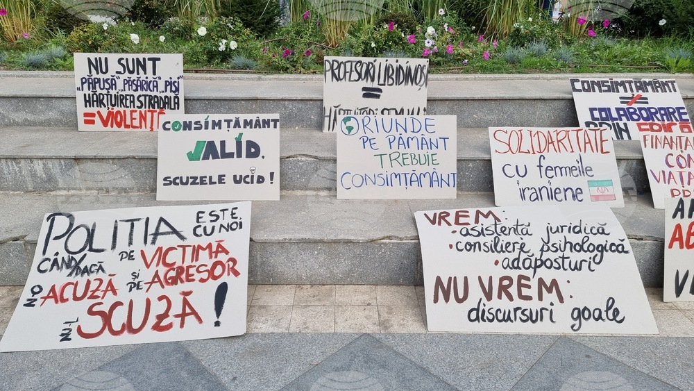 Румъния - Марш в подкрепа на жертвите на домашно насилие