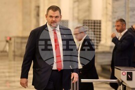 Народно събрание - брифинг