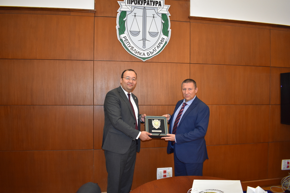 ПРБ: И.ф. главен прокурор Борислав Сарафов прие делегация от Главната прокуратура на Република Узбекистан