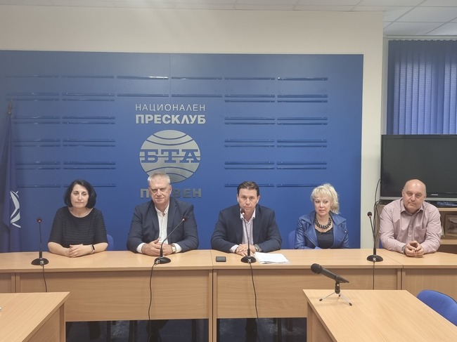Пресконференция на Местна коалиция "Българска нова демокрация (СДС)" в Плевен