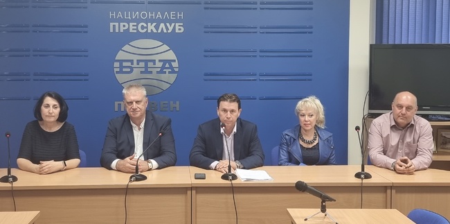 Община Плевен има проектна готовност за финансиране с европейски средства за над 200 млн. лева, казват от МК "Българска нова демокрация (СДС)"