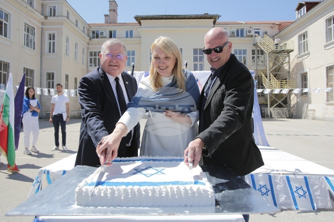 134 СУ "Димчо Дебелянов"-ORT School - Държавата Израел - Ден на независимостта