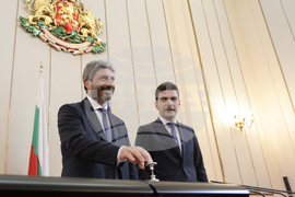 Роберто Фико - Никола Минчев - среща