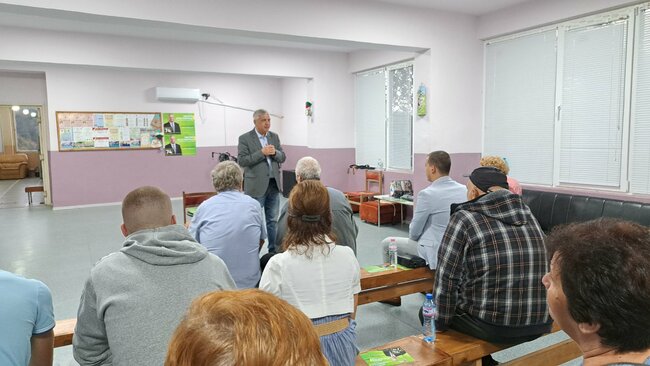 Сметището за строителни отпадъци бе сред темите на срещата на Николай Шишков с жителите на с. Изгрев