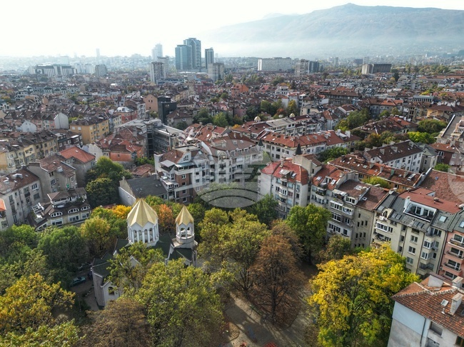 Възвръщаемостта в различните сегменти на пазара на имоти в София остава непроменена през третото тримесечие спрямо предходното, сочи доклад 