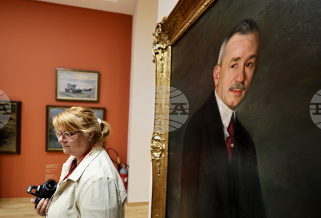 Пловдив - „Представяне на реставраторски процеси" - презентация