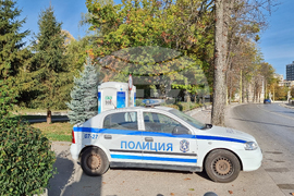 Габрово -  "Градинката с мечката" - полиция