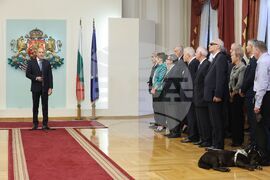 Румен Радев - държавни отличия - удостояване